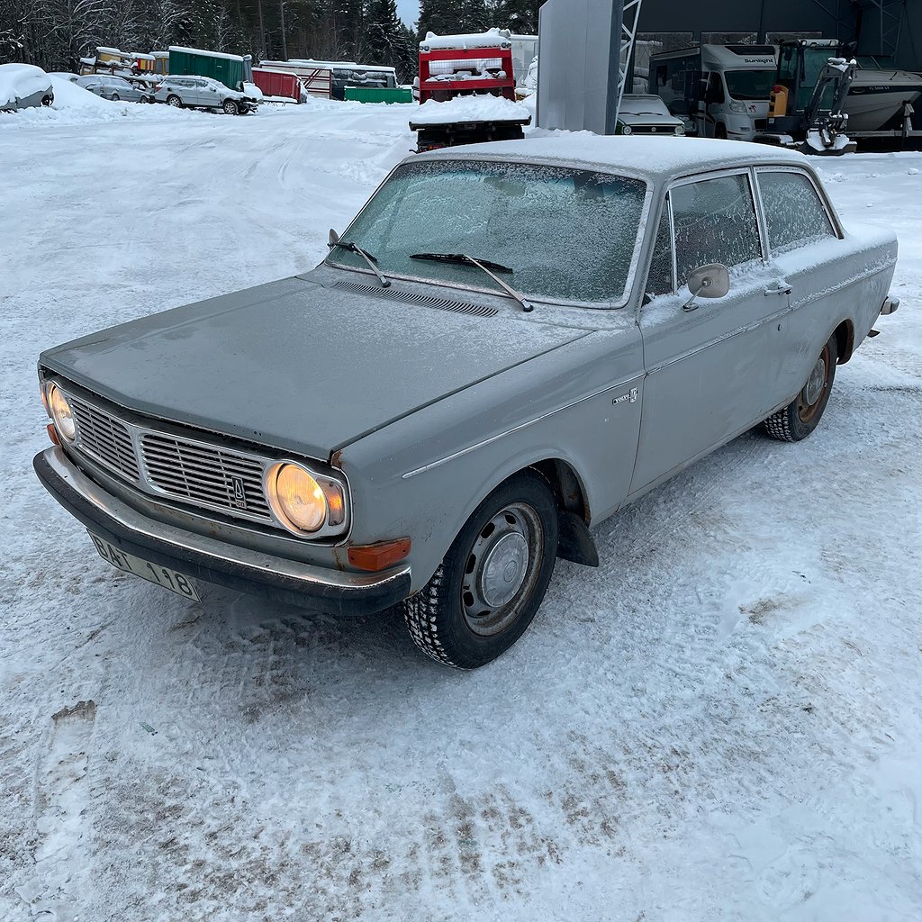 Volvo 142 2.0 på NÄTAUKTION