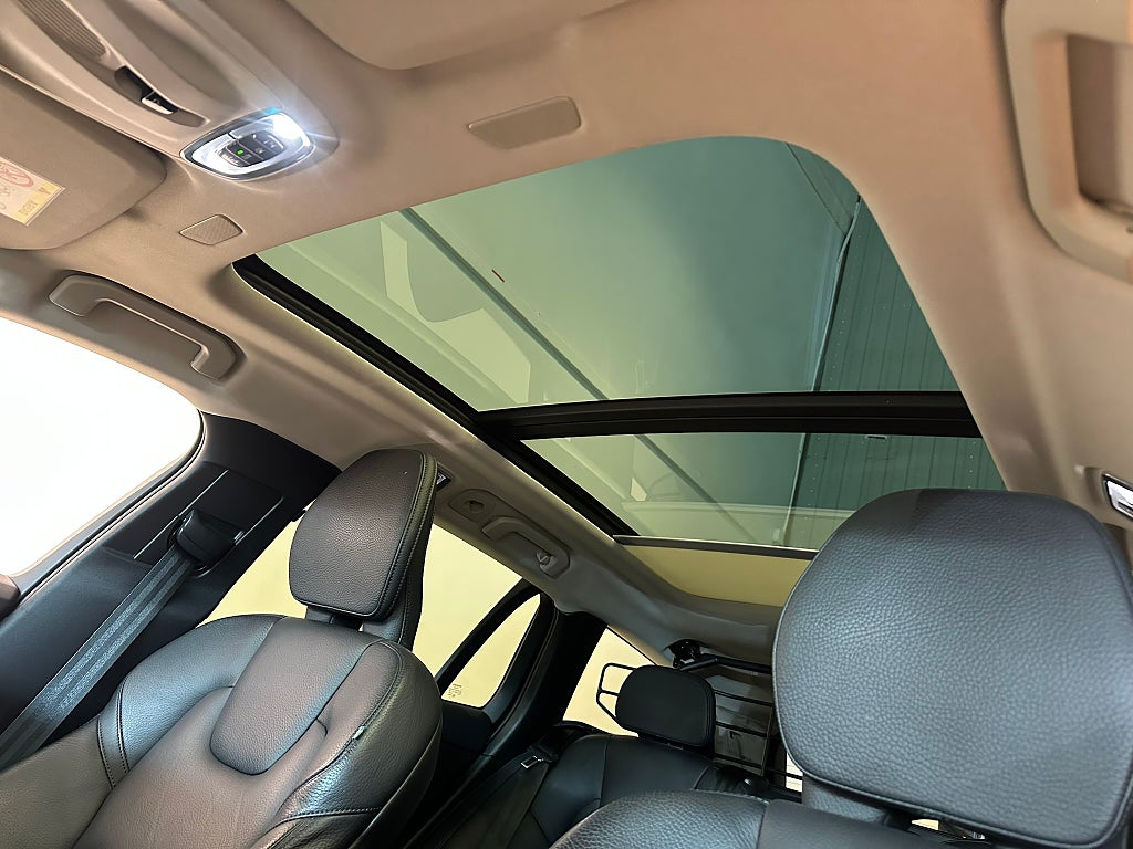 Volvo V60 Cross Country 2021 - miniatyr 11
