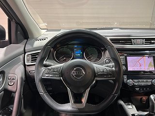 SUV Nissan Qashqai 16 av 20