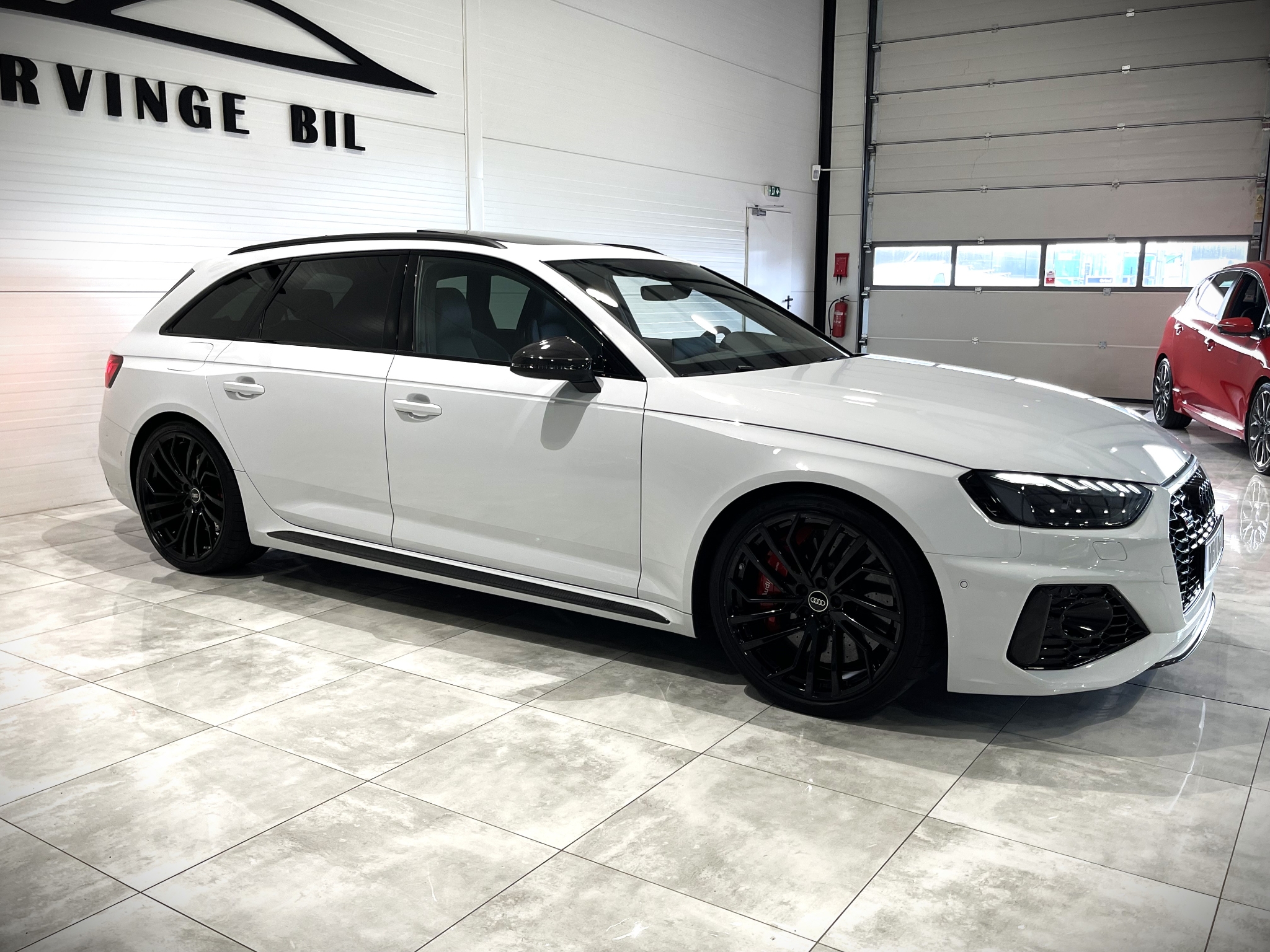 Audi RS4 2023, photo 2/10