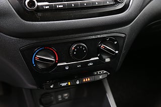 Halvkombi Hyundai i20 20 av 24