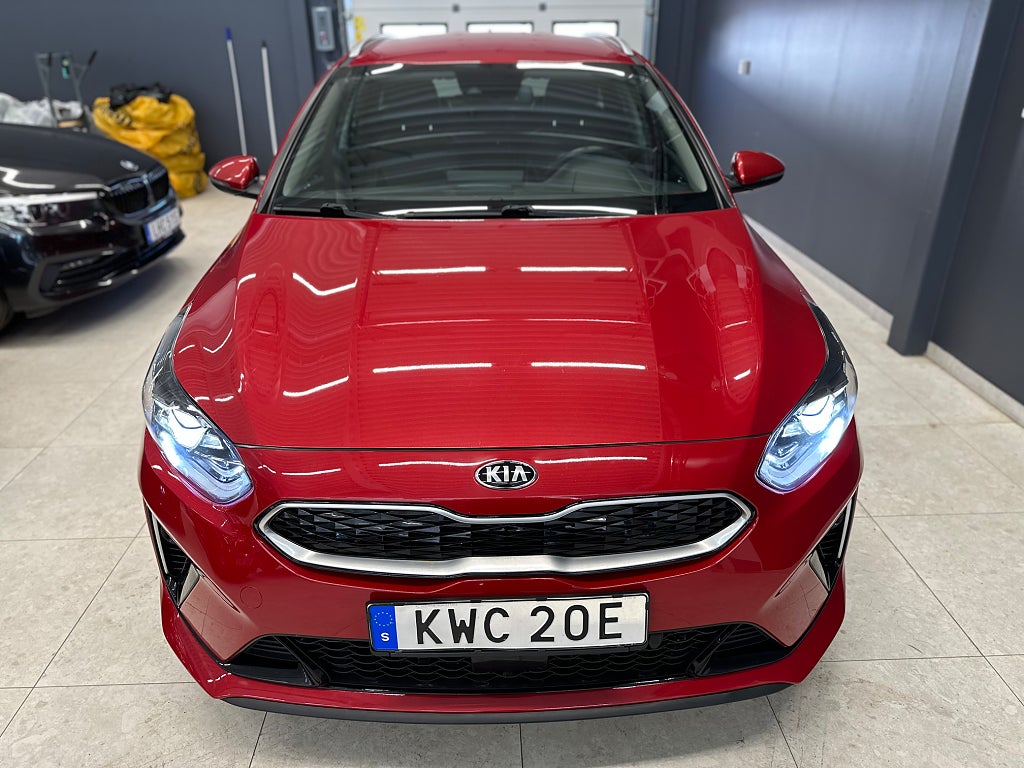 Kia Ceed Advance Plus Plug-in Hybrid/4.99%/B-Kamera/Rattvärme/