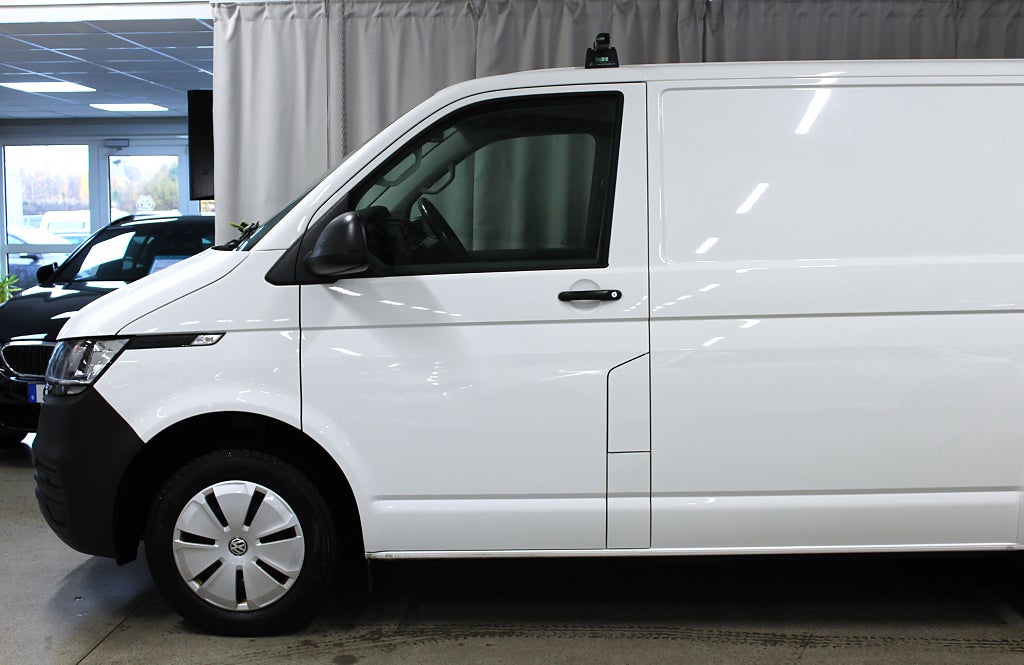Volkswagen Transporter T30 2.0 TDI DSG, Drag, S&V-hjul, 3,99% Ränta