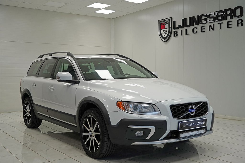 Volvo XC70 D4 163hk Momentum / DRAG / BYTT KAMREM / TAKLUCKA