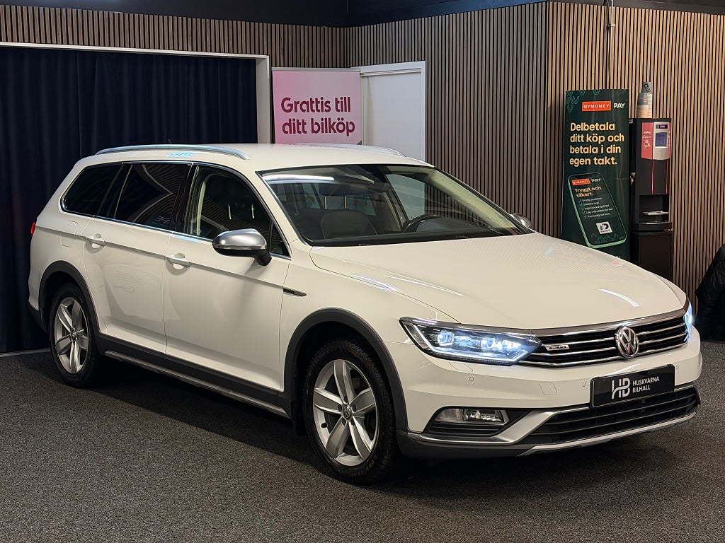 Volkswagen Passat Alltrack 2.0 TDI DPF SCR 4Motion Alltrack Cockpit Blis