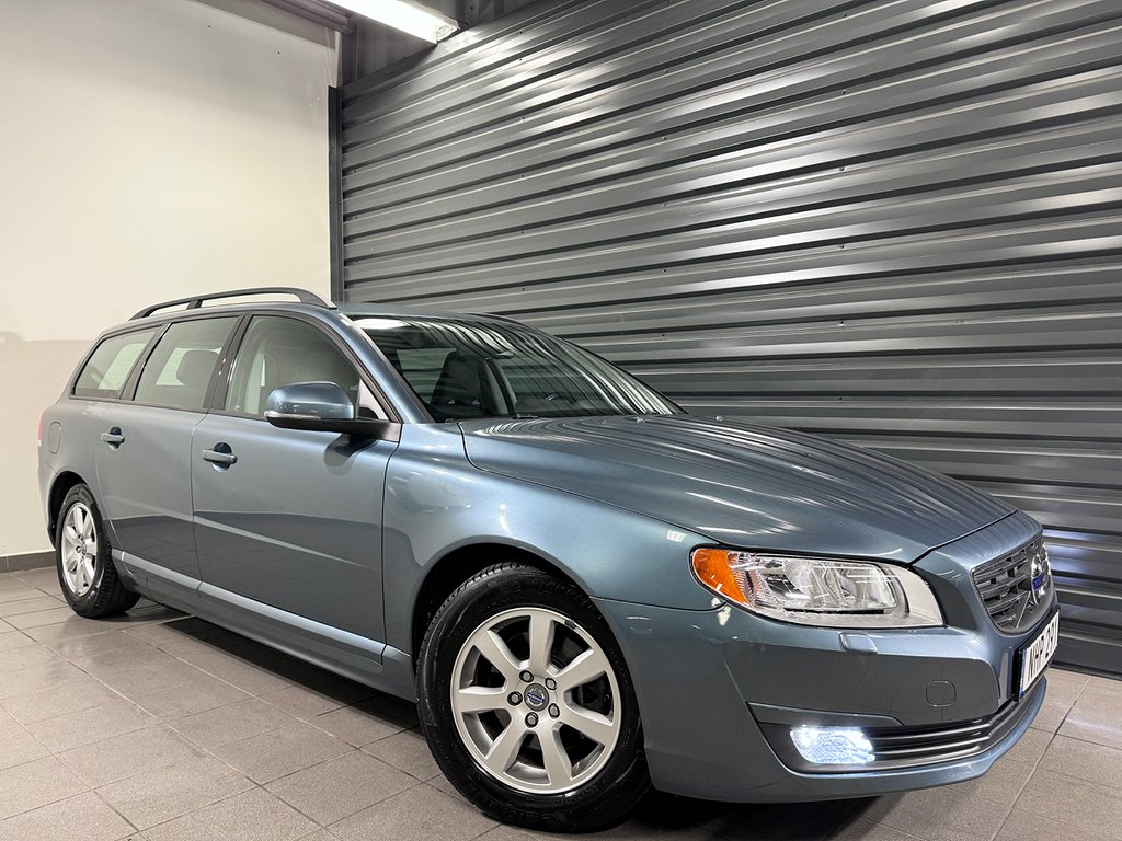 Volvo V70 D2 Låga mil/Drag/PDC/Nyservad/Ny kamrem/115 hk 