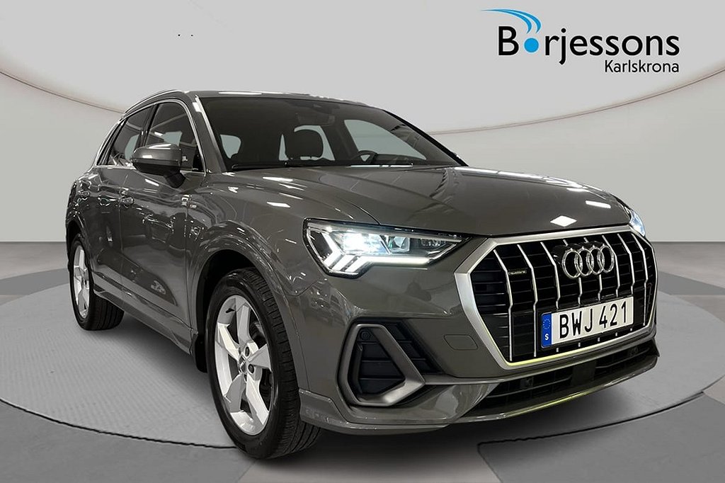 Audi Q3 35 TDI quattro 150 HK S-LINE | NAVI | PANORAMA |