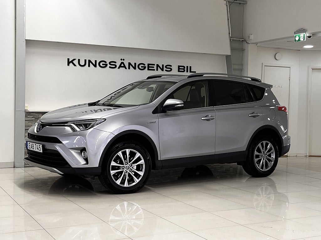 Toyota RAV4 Hybrid 2.5 AWD Executive Rattvärme Drag Navi 360° Vhjul