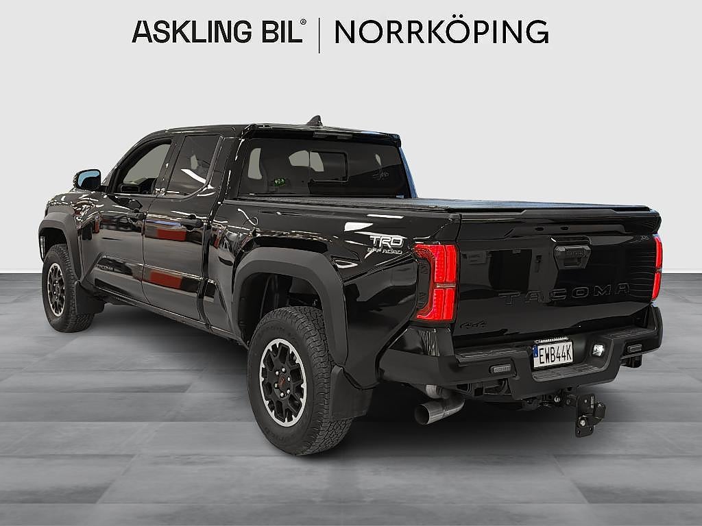 Toyota Tacoma 2025 - miniatyr 2