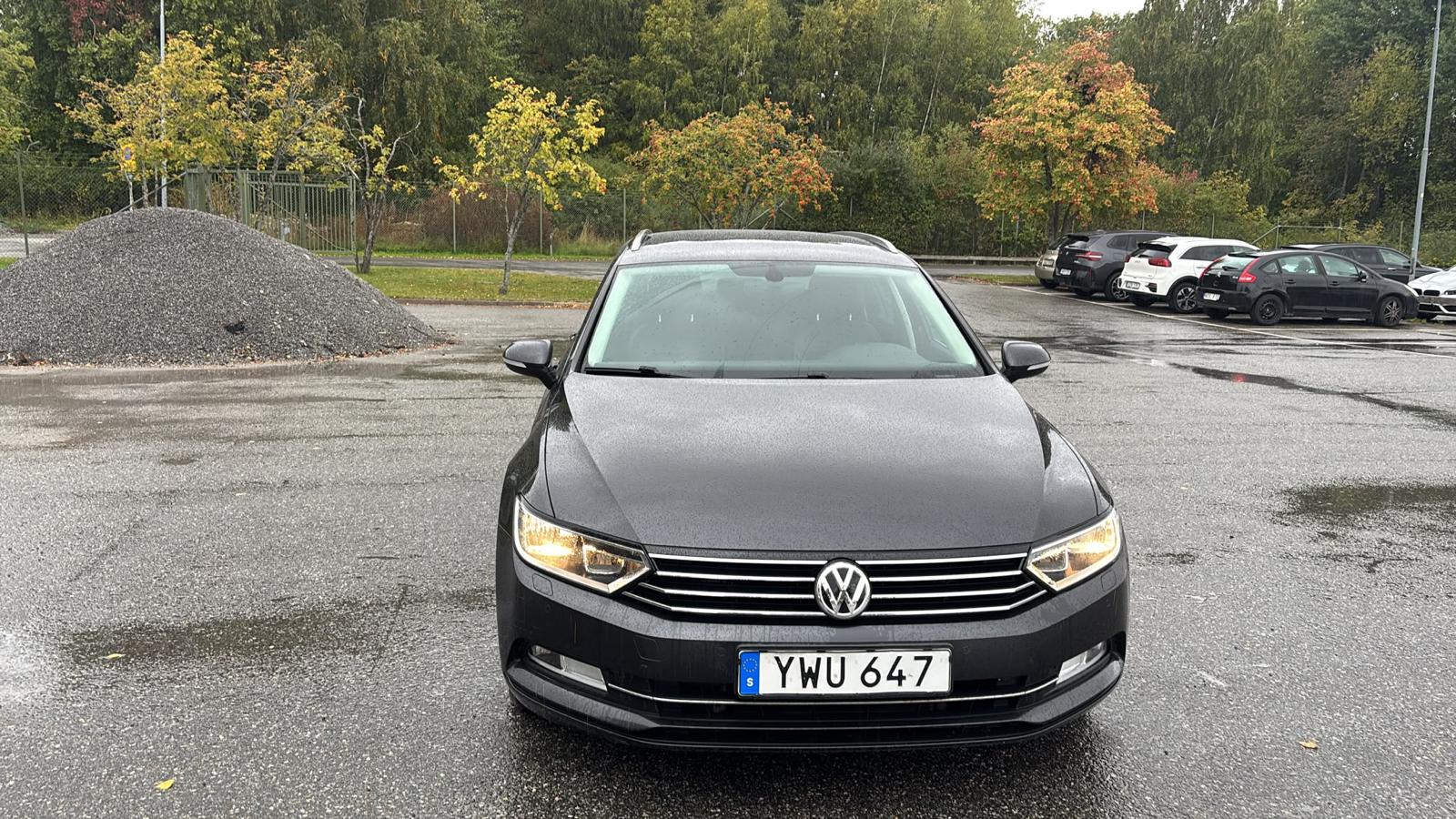 Volkswagen Passat 2019, bild 2/10