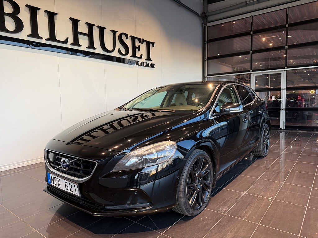 Volvo V40 D4 Geartronic Summum Panorama 177Hk 