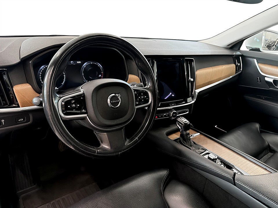 Bild på Volvo S90 Inscription D4 190hk Aut AWD B-KAMERA ELSTOL TAKLUCKA 