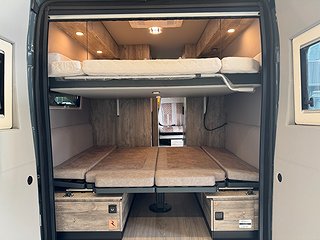 Husbil-halvintegrerad Robeta Helios For Two 180HK AUT 20 av 26