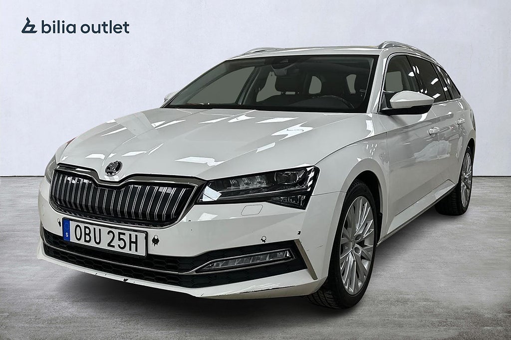 Skoda Superb iV 1.4 TSI Business Edition Nyservad Drag B-kam Värmare Canton 