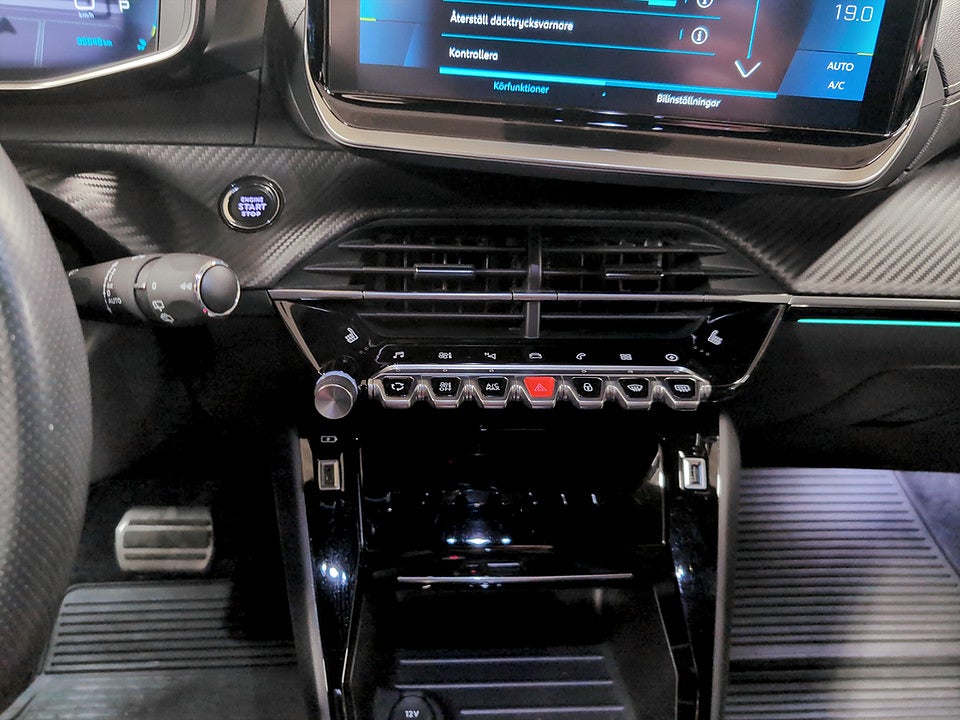 Bild på Peugeot E-208 GT 50kWh Aut B-KAMERA P-SENSORER 136hk