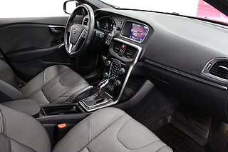 Halvkombi Volvo V40 Cross Country 7 av 20