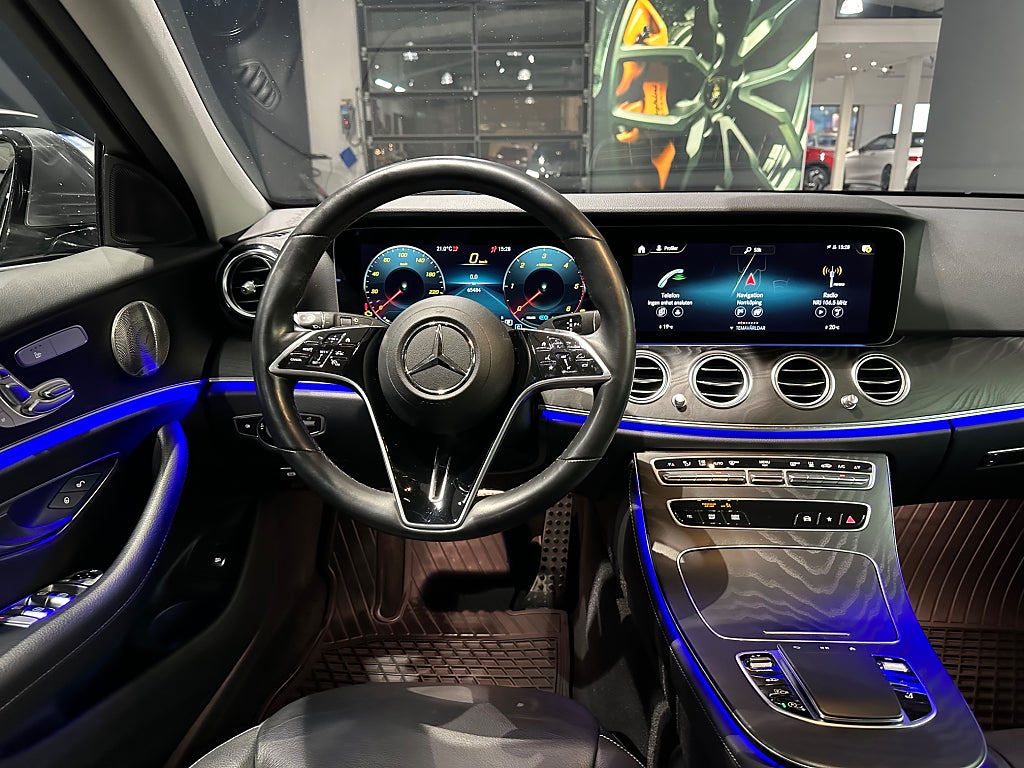 Mercedes-Benz E 220 d 4MATIC All-Terrain Panorama Burmester Värmare - bild 9