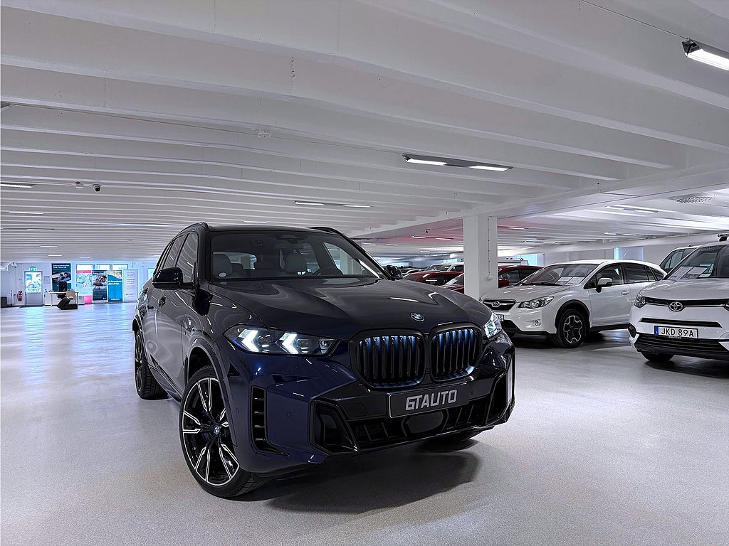 BMW X5 xDrive 50e M sport Pro Innovation Pano Luftfjädr Moms