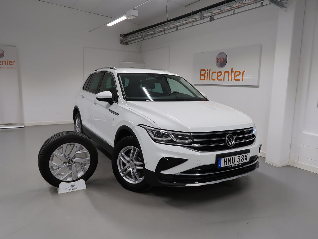 Volkswagen Tiguan *KFL 10 år 2,99%* 2.0 TDI 4M Elegance V-Däck ingår Cockpit-360°-