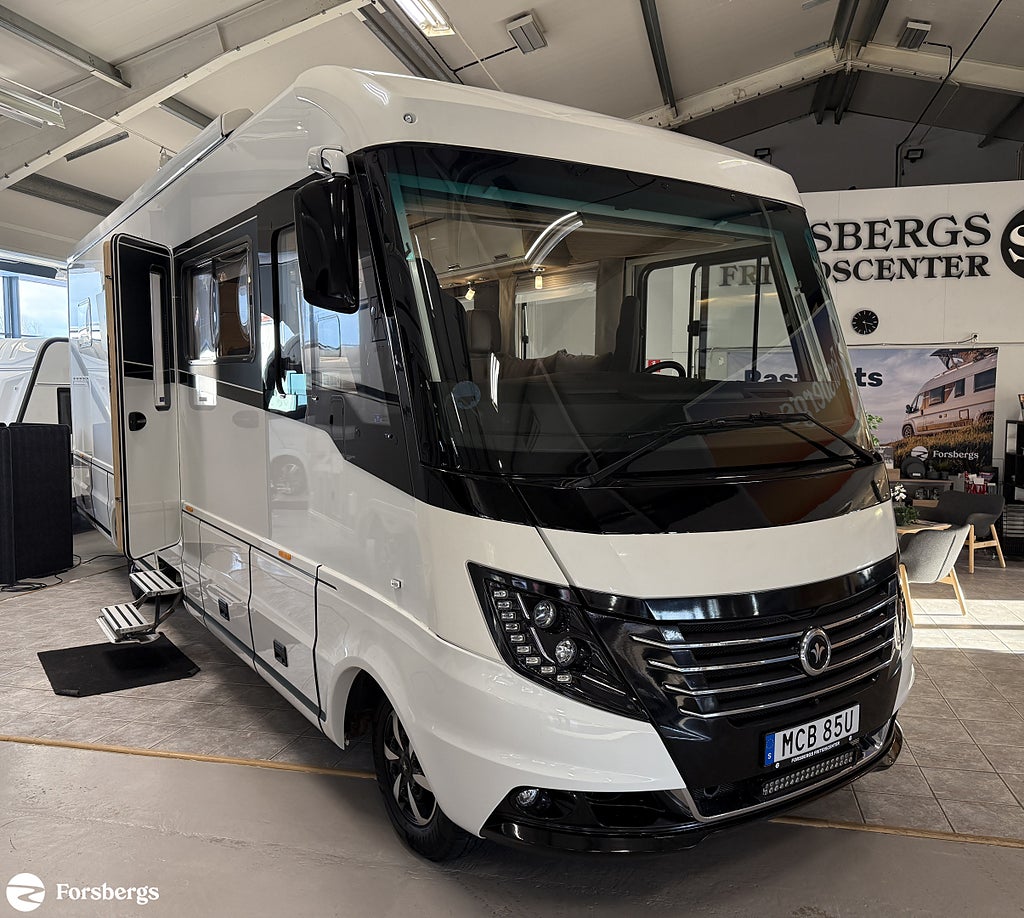 Niesmann Flair 920 EK // Hydrauliska stödben // Gasoltank // AC