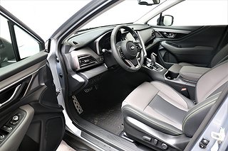 Kombi Subaru Outback 8 av 17