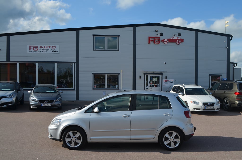 Volkswagen Golf Plus 2.0 TDI 140 hk Comfortline Drag *3.45%*