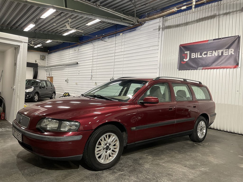 Volvo V70 2.4 *170HK* DRAG/ERBJUDER HEMLEVERANS