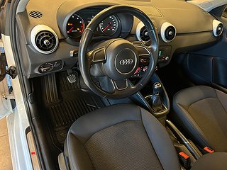 Audi A1 Sportback 1.2 TFSI Sport SoV-däck/MoK-värm/Kedja