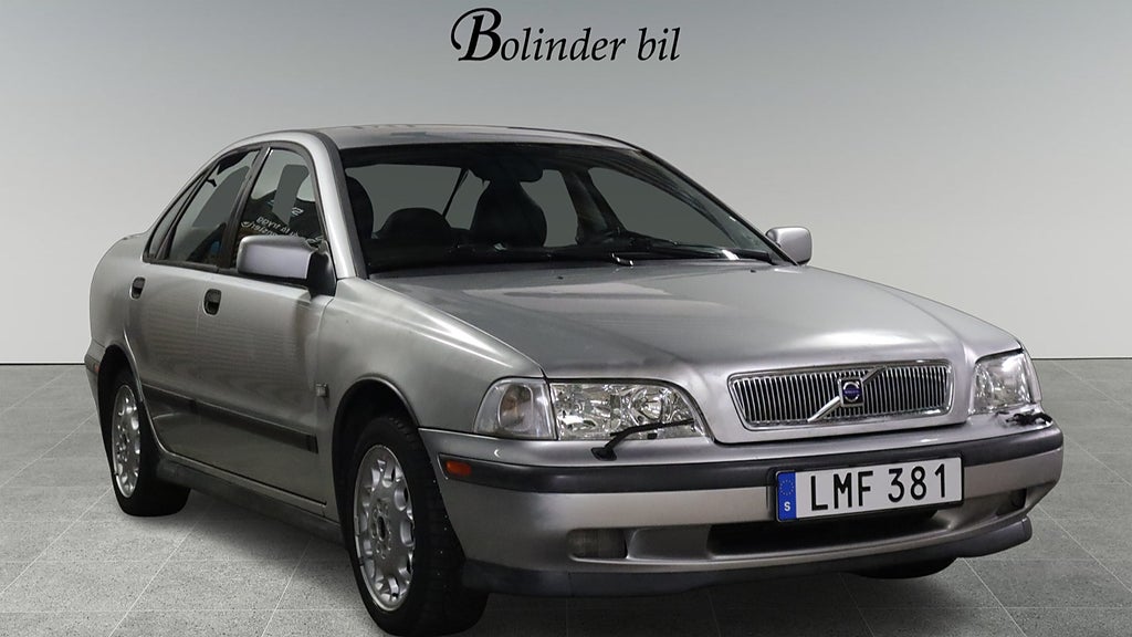 Volvo S40 T4 BESIKTIGAD SERVAD 1,95 RÄNTA SoV M-VÄRME