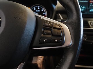 Minibuss BMW 220 19 av 22