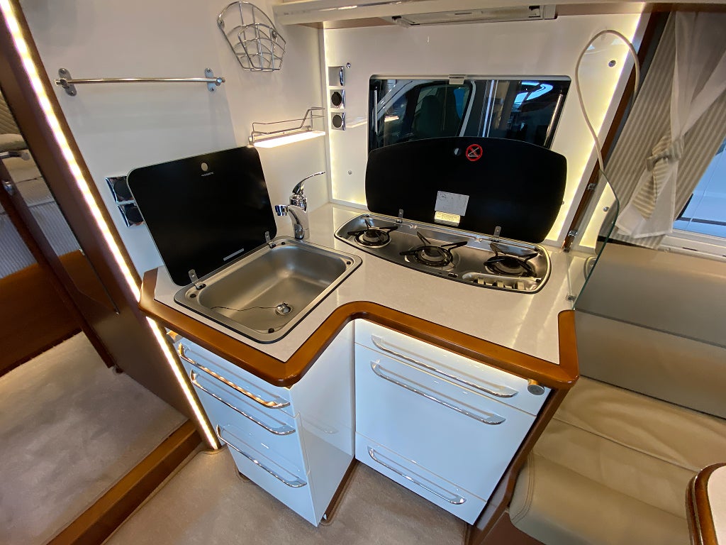 Rapido 7096 F /ALDE/AC bodel/Solcell/Automat 150hk/F2F - Rapido