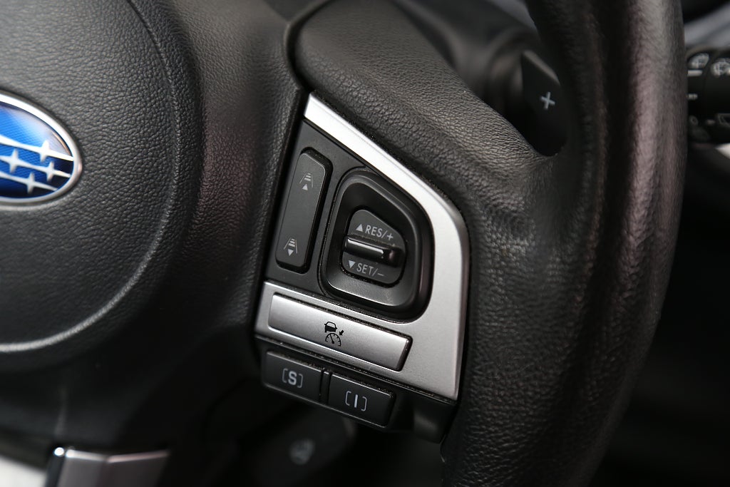 Subaru Outback 2,5i 175hk Ridge AWD Aut Skinn Extraljus Motorv Drag