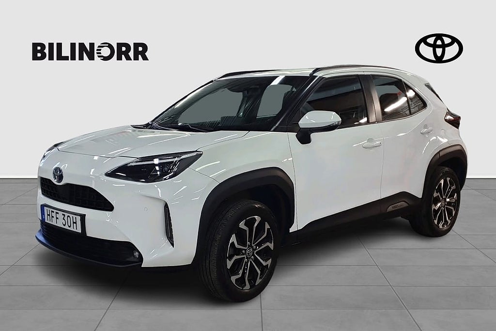 Toyota Yaris Cross Hybrid AWD-i 1,5 Active Plus | VHJUL | MV |