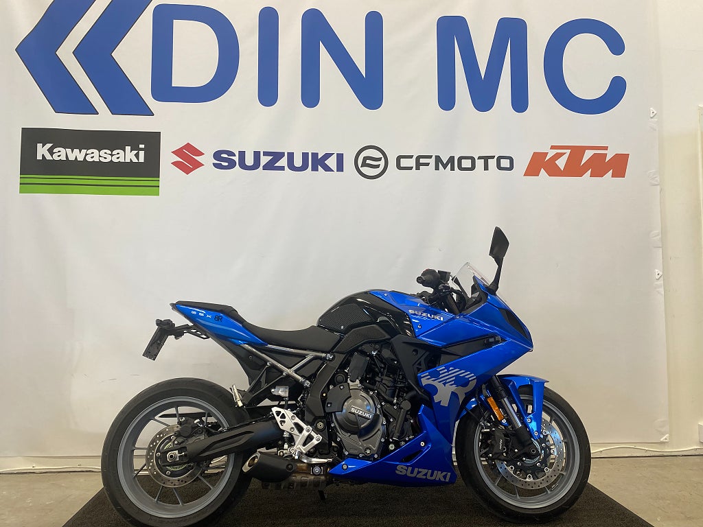 Suzuki GSX-8R "mkt fin - fullservad"