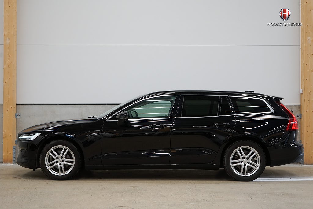 Volvo V60 B4 Geartronic Core D-värme Drag Kamera BLIS Carplay