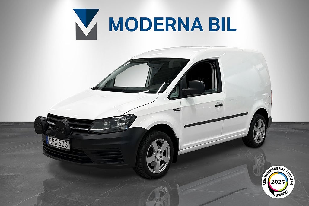 Volkswagen Caddy 1.6 TDI 102hk Dragkrok D-värmare B-kamera Nyservad