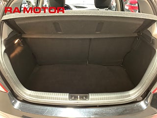 Halvkombi Hyundai i20 18 av 19