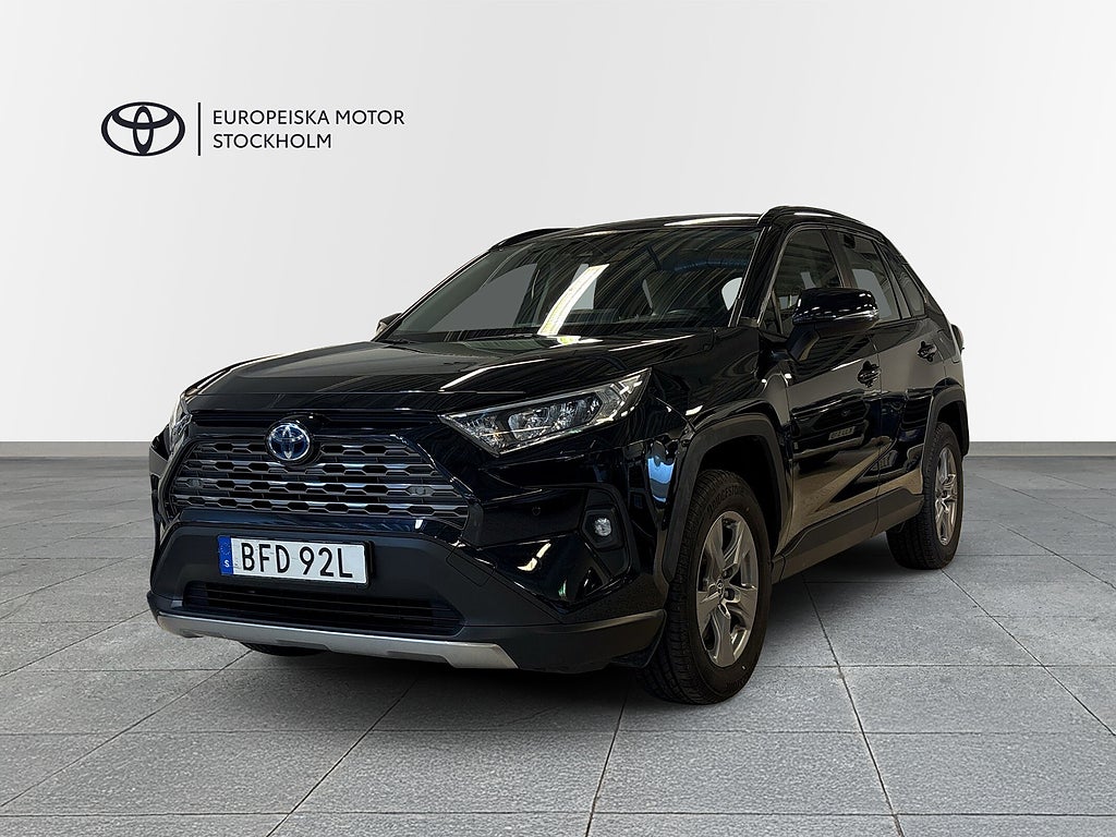 Toyota RAV4 Hybrid AWD-i E-CVT Active Komfortpaket V-hjul