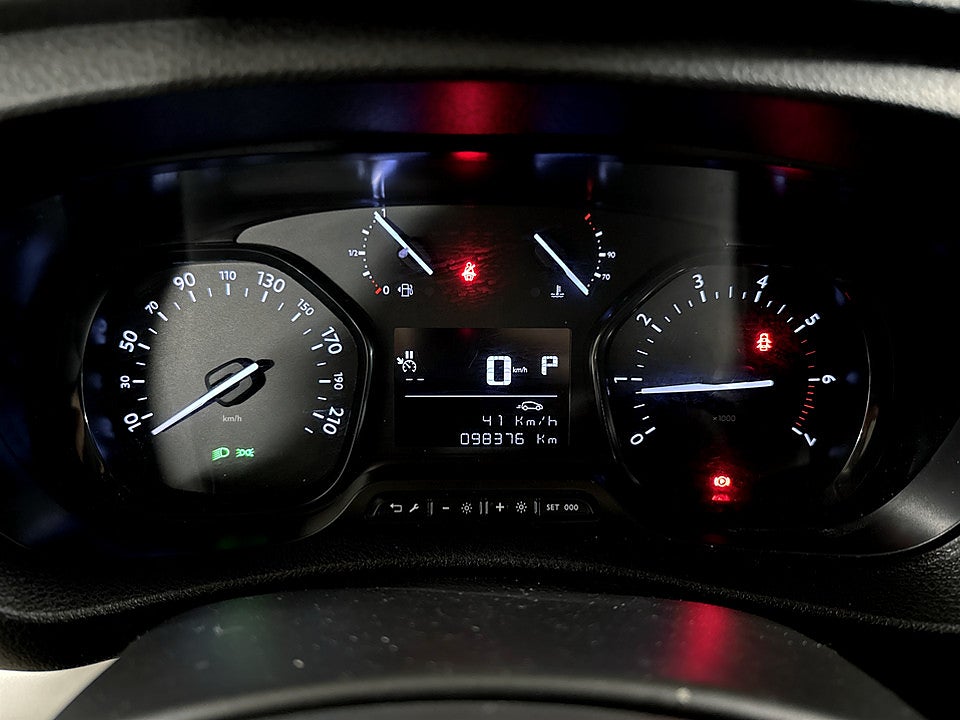 Bild på Citroën Jumpy Bus Pre 2.0 BHDi 145hk Aut L3 WEBASTO DRAG B-KAMERA