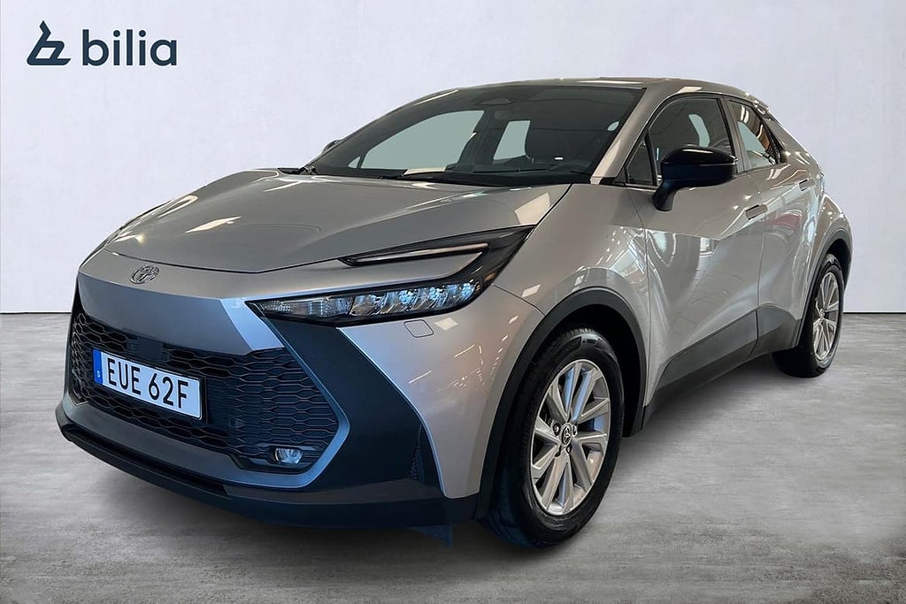 Toyota C-HR 1,8 Active Värmare Moms V-hjul