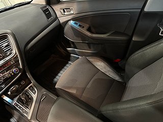 Kia Optima 1.7 CRDi Executive GLS Drag Mvärm Psens S/V-hjul