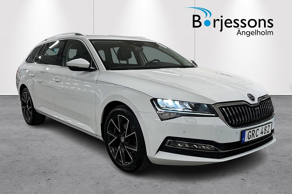 Skoda Superb Kombi 2,0 TDI 200 HK 4X4 STYLE DSG