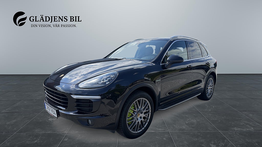 Porsche Cayenne S E-Hybrid 416Hk Bose/PASM/Keyless/Värmare/Elstolar
