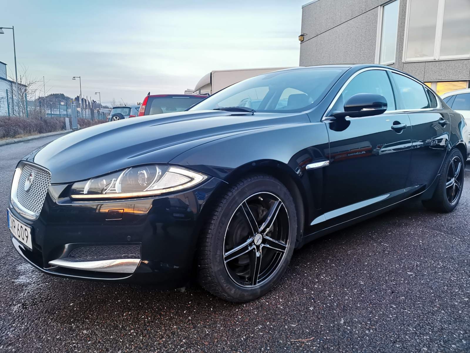 Jaguar XF 2.2 TDi4 Automat Alcantara 2015, bild 6/48