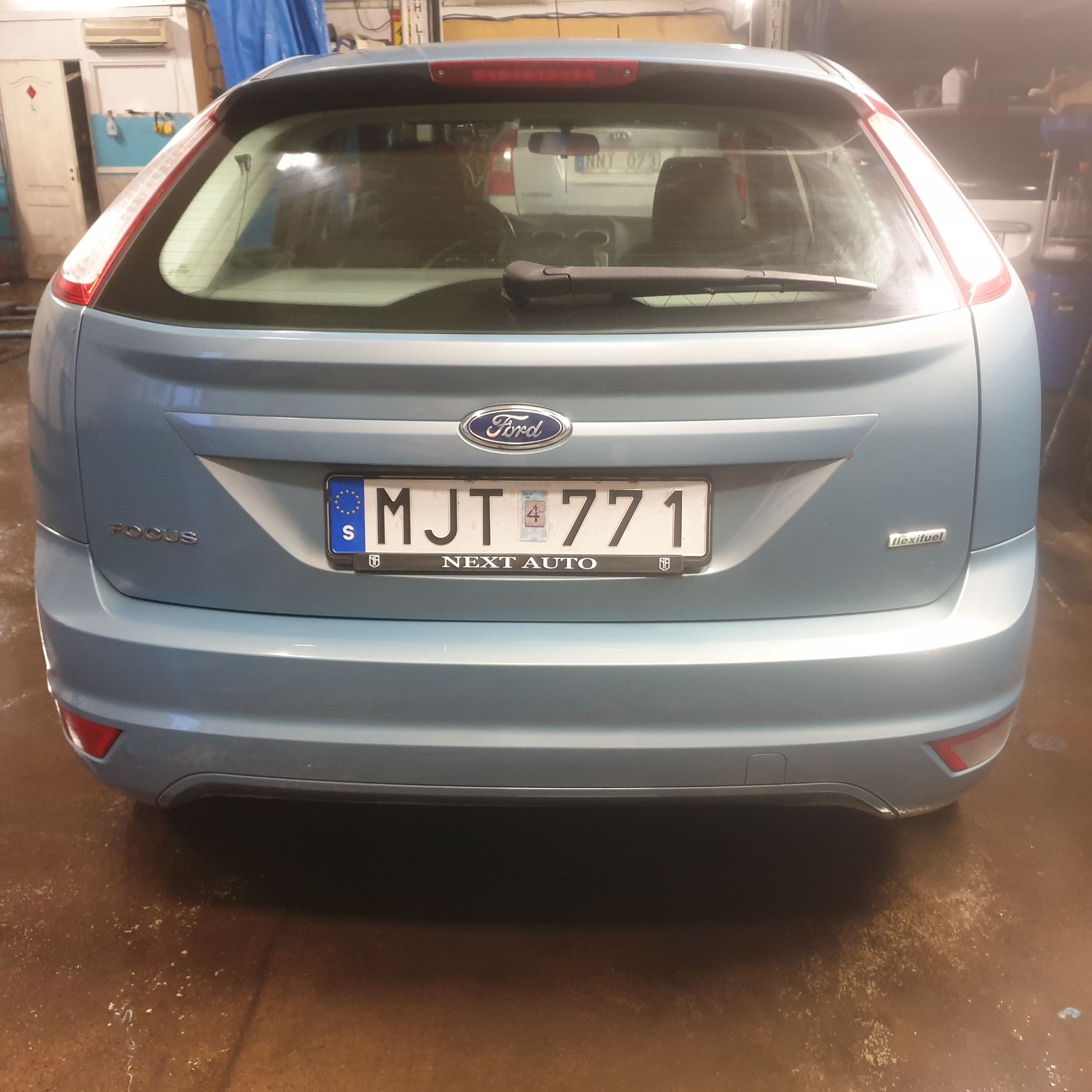 Ford Focus 5-dörrars 1.8 Flexifuel 125hk 2010, photo 6/44