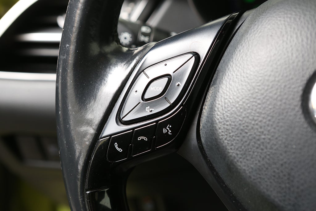 Toyota C-HR Hybrid CVT Neon Lime Edition JBL Navi Kamera 2019