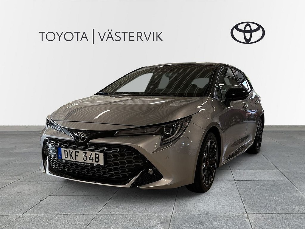 Toyota Corolla Hybrid GR Sport teknikpaket bi-tone