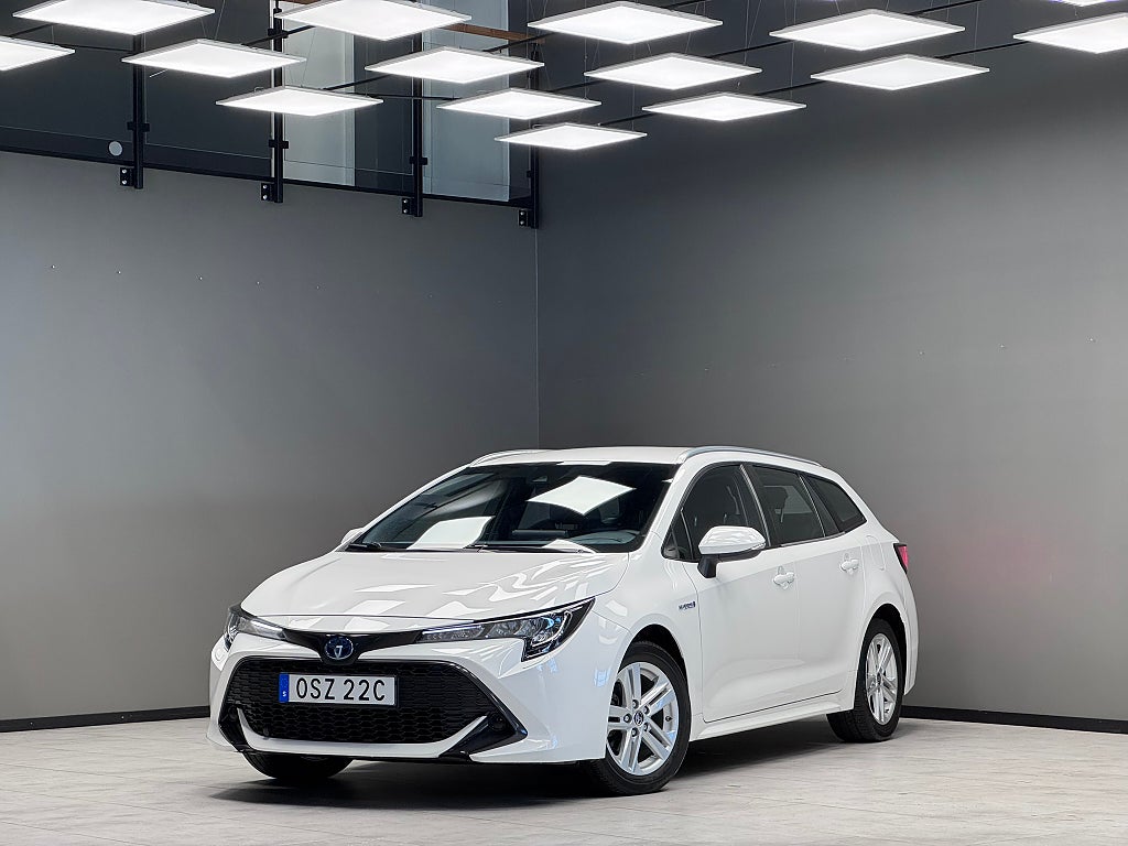 Toyota Corolla Touring Sports Hybrid Active  / Drag / B-kamera 