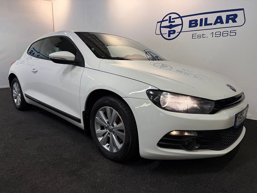 Volkswagen Scirocco TSI 160hk | GPS/ Vhjul/ Fullservad/ Bytt kamkedja