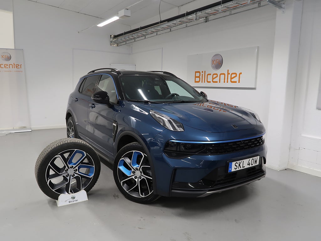 Lynk & Co 01 *3,99% RÄNTA* PHEV V-Däck ingår 360°-Infinity-Pano-Elst